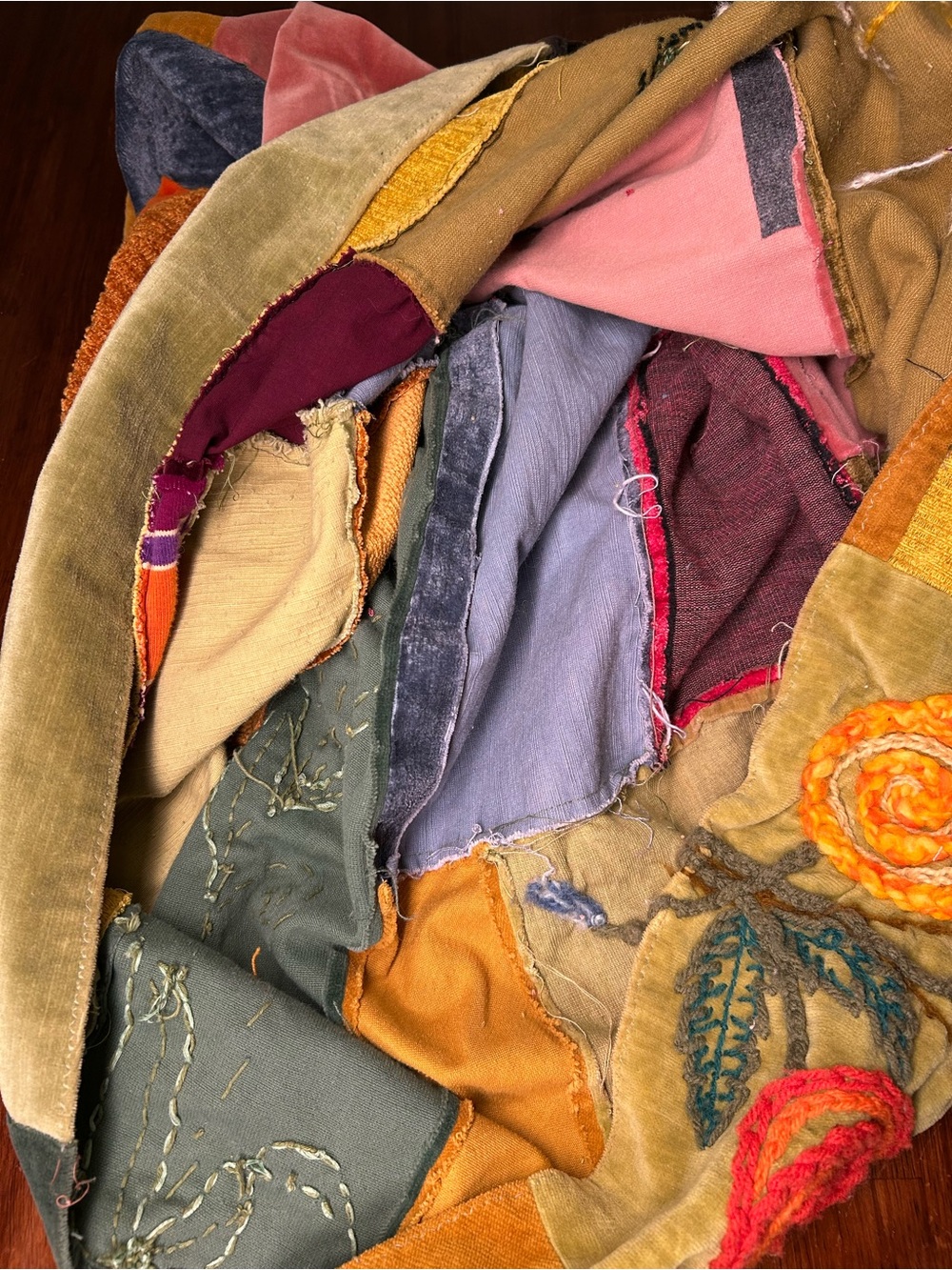 Vintage patchwork velvet quilt skirt sm/med - Picture 6 of 11